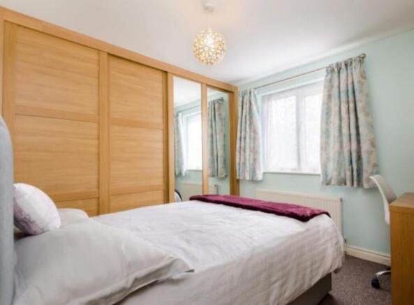 1 bed Flat to rent Image 7