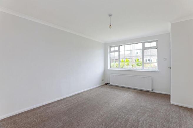 2 bed Semi-Detached Bungalow for sale Image 12