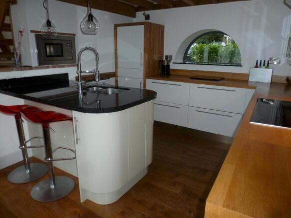 kitchen/breakfast room