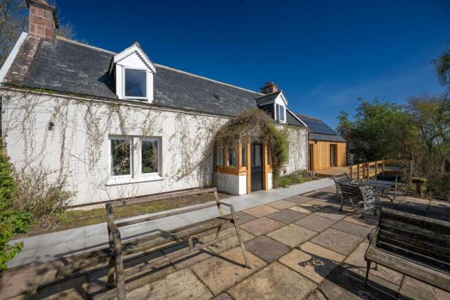 2 Shawfield Cottage.jpg