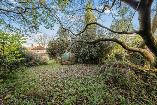 1383642-2-691dc48...