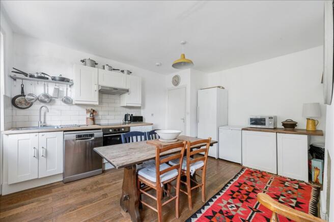Goldhawk Road, Shepherd's Bush W12 photo 4