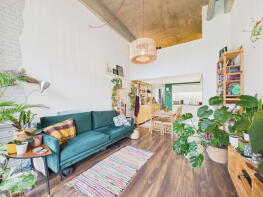 Apartment 262, Lake Shore, Lake Shore Drive, Hartcliffe, Bristol BS13 7BA