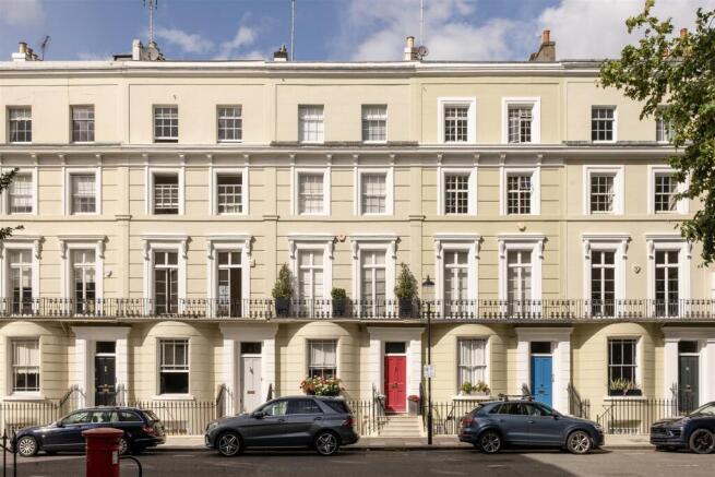 Maskells-32 Norland Square-1_Hi.jpg