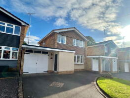 23, Longmeadow Drive, Sedgley DY3 3QH