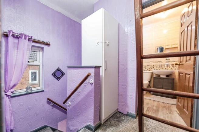3 bed Semi-Detached for sale Image 6