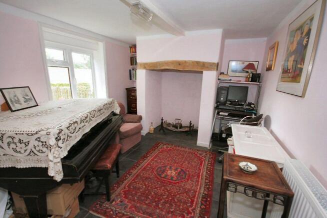 Photo 7