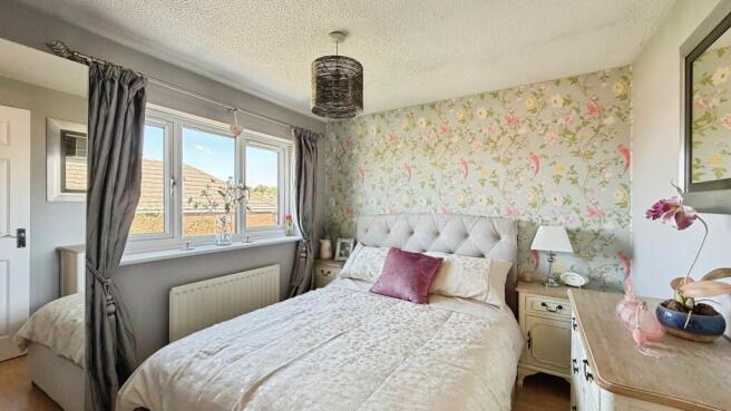 3 bed Detached for sale Image 9
