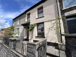 112, Trebanog Road, Trebanog, Porth CF39 9DT