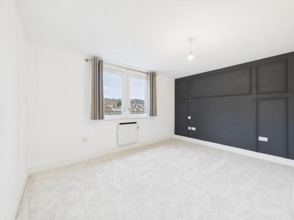 CAM02119G0-PR0510-STILL010