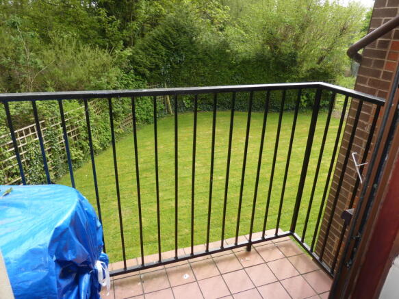 Photo 9