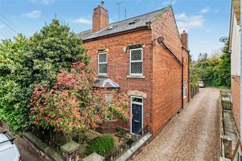 Fall Lane, East Ardsley, Wakefield, West Yorkshire