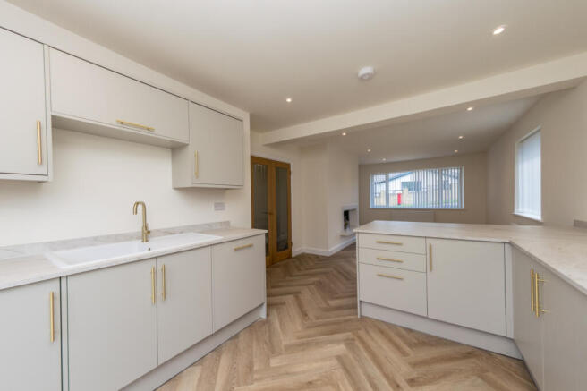 2 Temple Gate Avenue-12