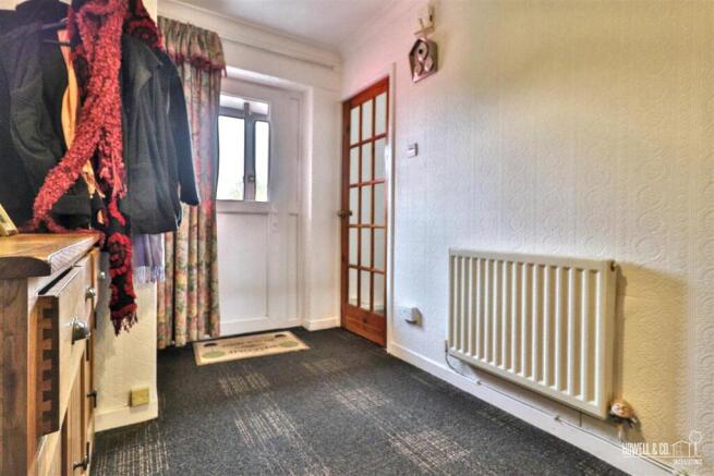 ENTRANCE HALLWAY