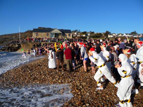 xmas day swim