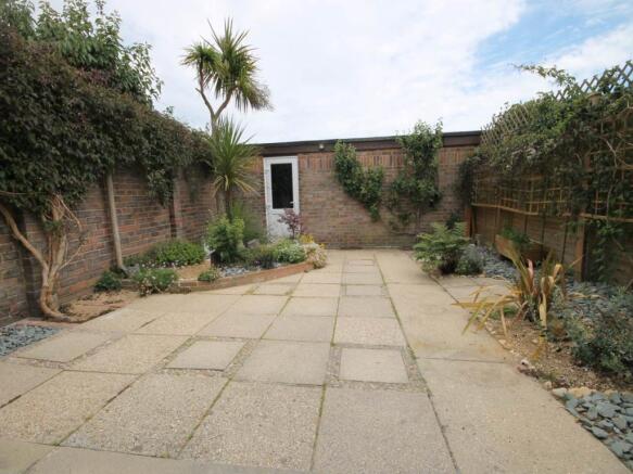 7 cedar drive garden