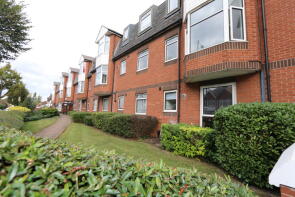 27, 8 18 The Martins, Preston Road, Wembley HA9 8JG