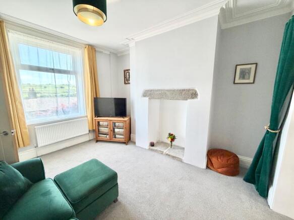 2 bed Terraced for sale Image 7