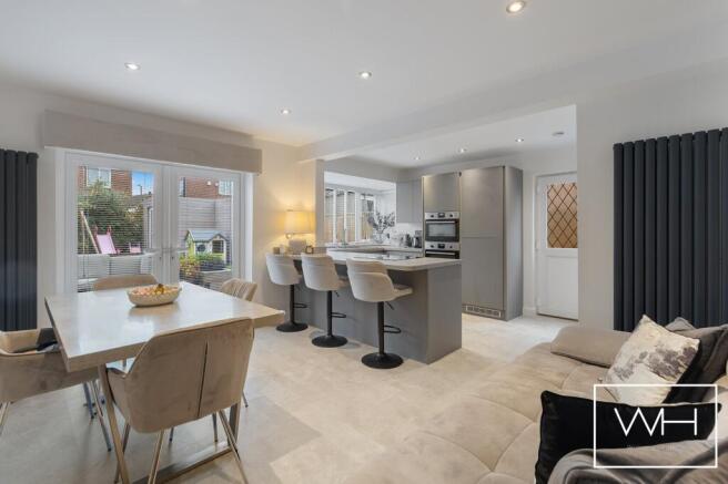 17 St Giles Gate, Cu