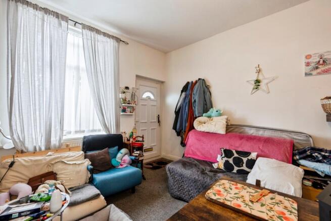 1 bed Terraced for sale Image 4