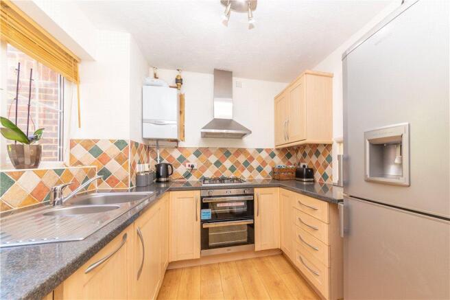 Kitchen 03
