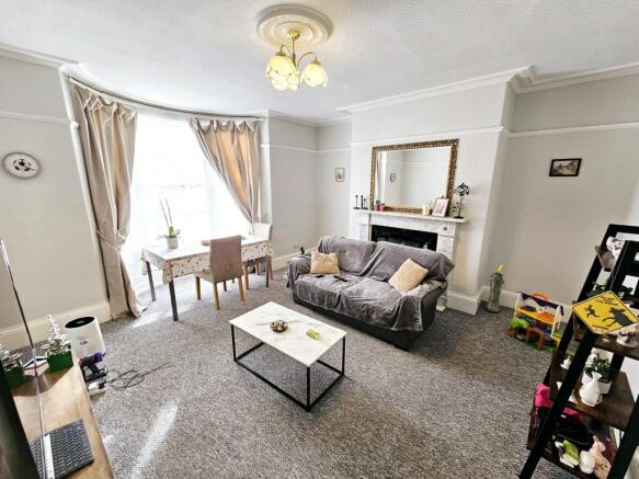 3 bed Block of Apartments for sale Image 5