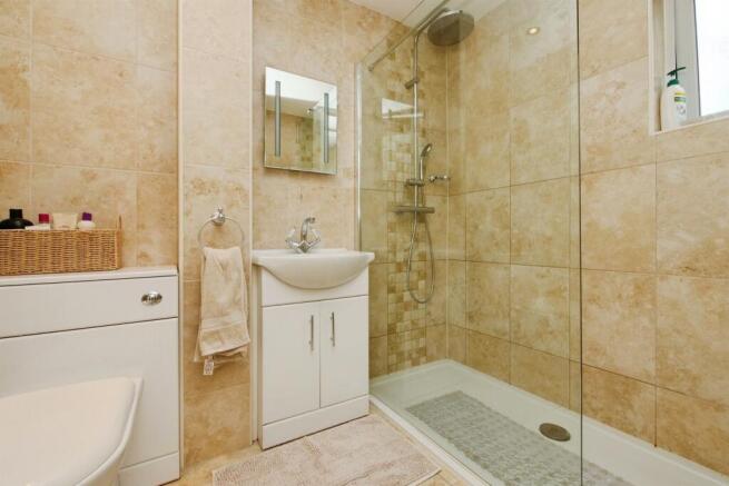 3 bed Semi-Detached for sale Image 5