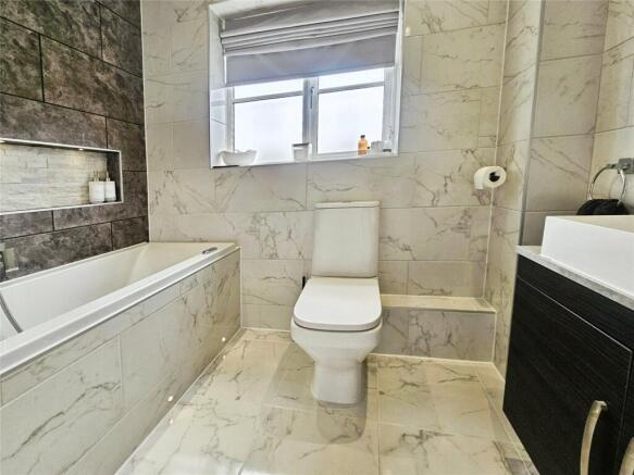Heron Rise, Wymondham, Norfolk, NR18 photo 4