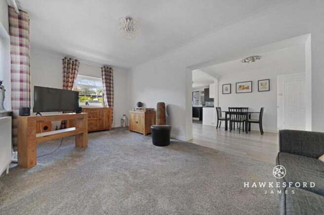 Crown Road, Sittingbourne - Lounge