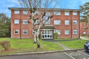 12, 40 42 Littledown Court, Dean Park Road, Bournemouth BH1 1QA