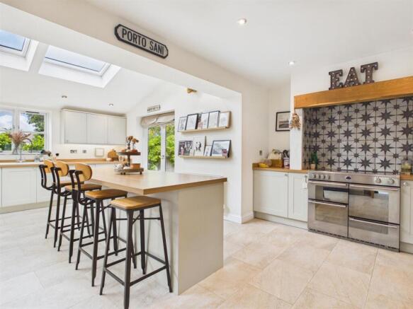 Kitchen Diner