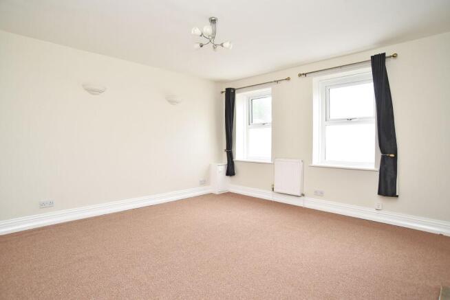 2 bed Terraced for sale Image 11