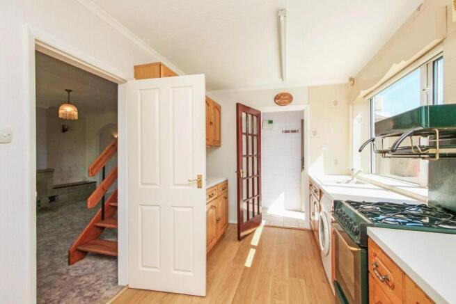3 bed Semi-Detached Bungalow for sale Image 12