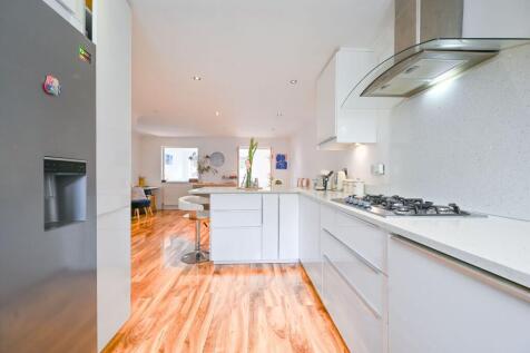 Ashbourne Road, Tooting, Mitcham, CR4