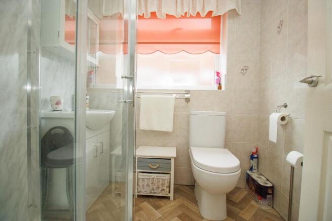 3 bed Semi-Detached Bungalow for sale Image 10