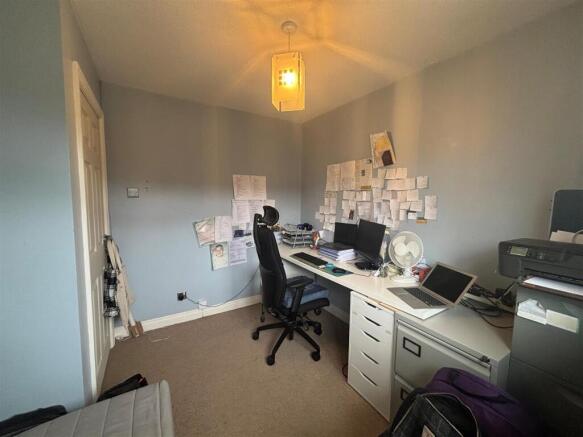 Rear bedroom 2.jpg