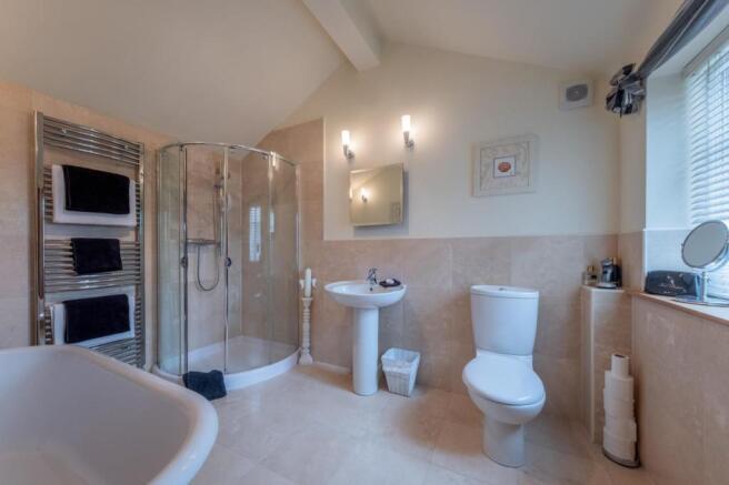 En-suite Bathroom