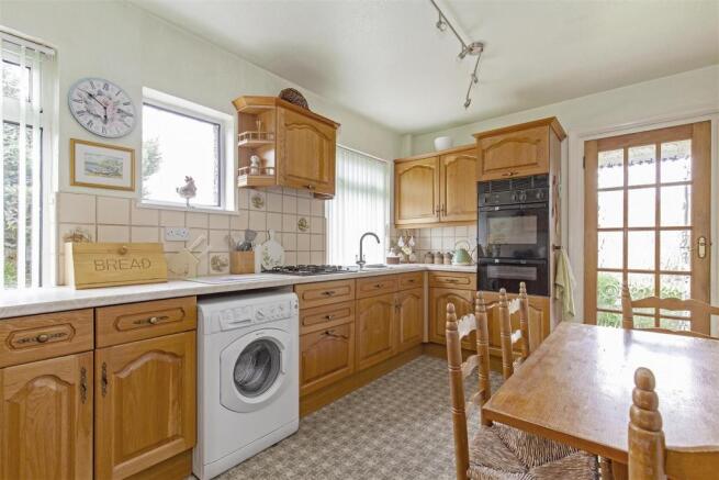 Kitchen-2.jpg