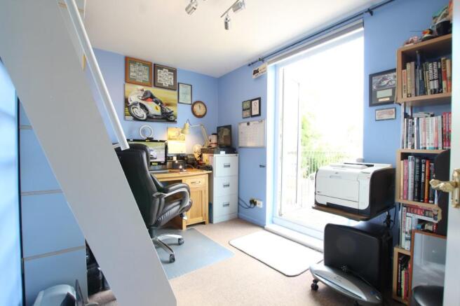 Bed 4 Office