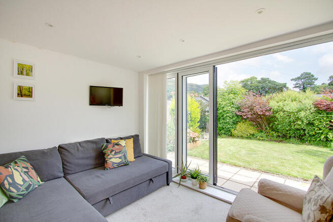 2 bed House for sale Image 6