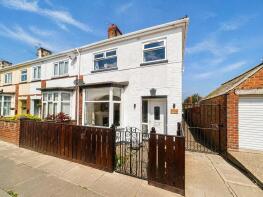 1, Warwick Avenue, Grimsby DN33 1EJ