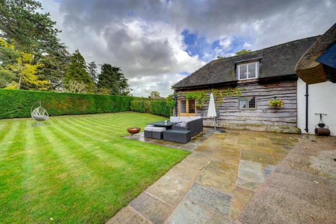 Vine Cottage (28).jpg