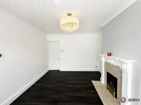 2 bed Terraced for sale Image 7