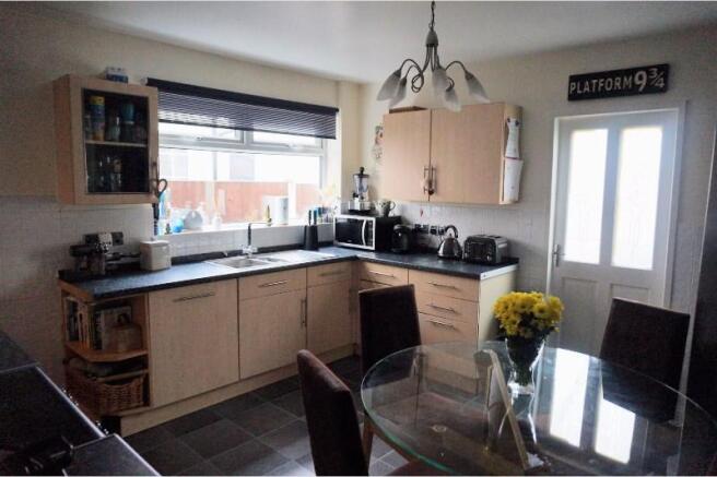 Kitchen / Diner