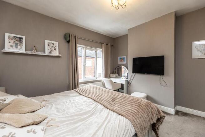 2 bed End of Terrace for sale Image 7