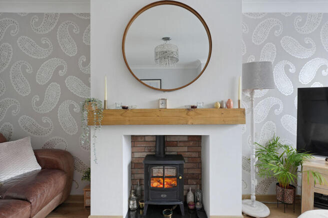 3 bed Semi-Detached for sale Image 7