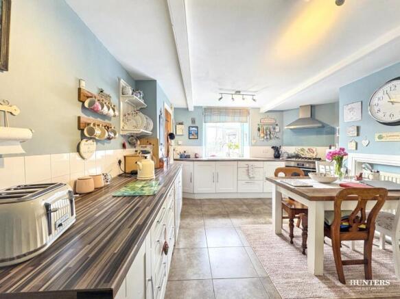 2 bed Cottage for sale Image 5