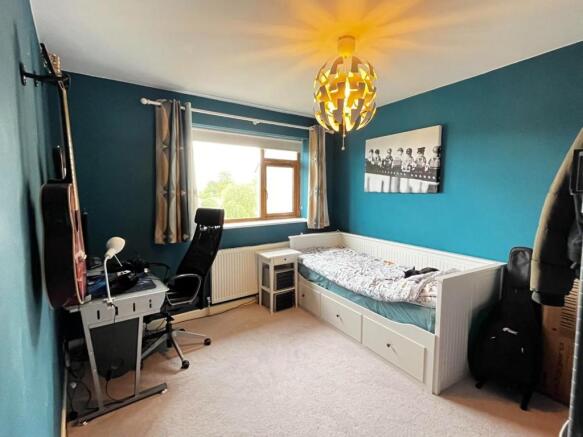 Bedroom 2.2.jpg