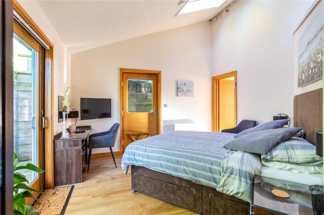 Annexe/Bedroom Two
