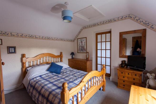 2nd BED.jpg